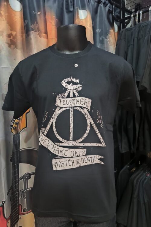 Camiseta Harry Potter / Relíquias da Morte